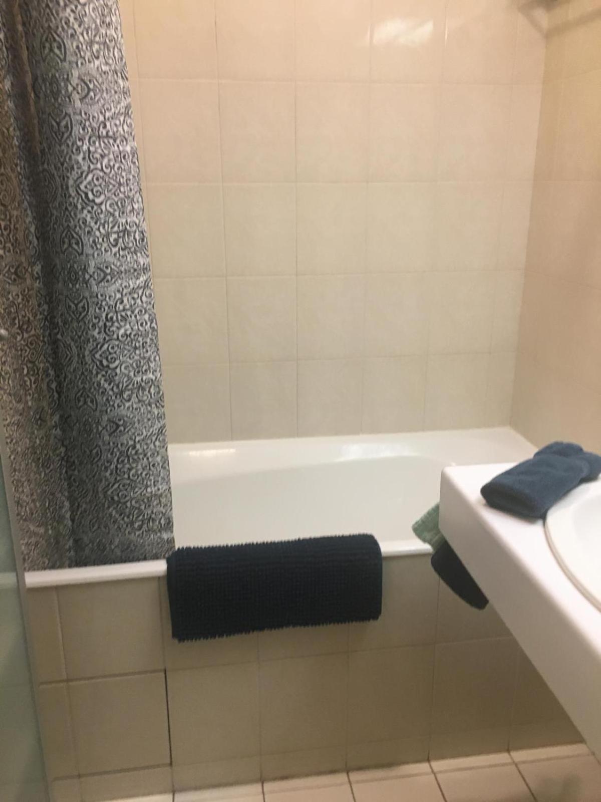 Double Room With Balcony パリ エクステリア 写真